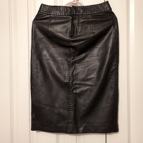 Victoria Secret genuine leather skirt - Picture 1 of 3